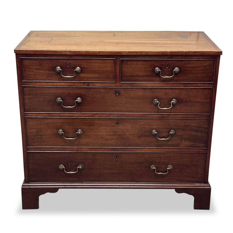 Georgian mahogany chest