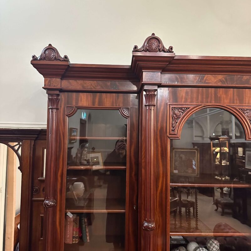 Victorian bookcase top 1 scaled