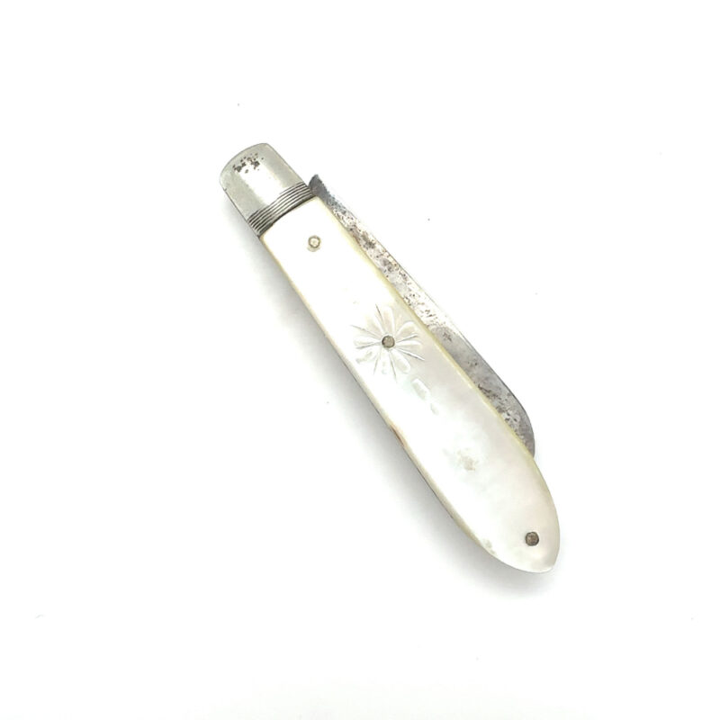 MOP pocket knife