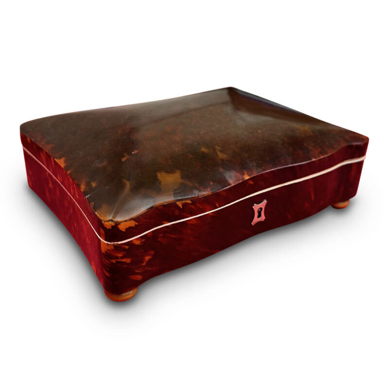 19th century French Tortoiseshell jewellery box detail