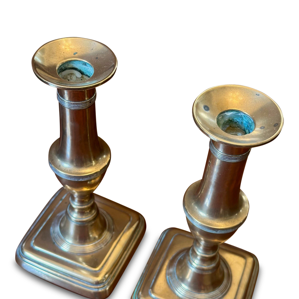 Pr Georgian brass candlesticks