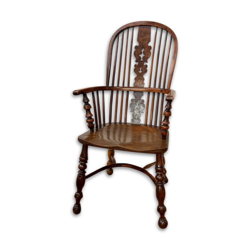 Set of 6 18th century high back windsor chairs, yew and elm