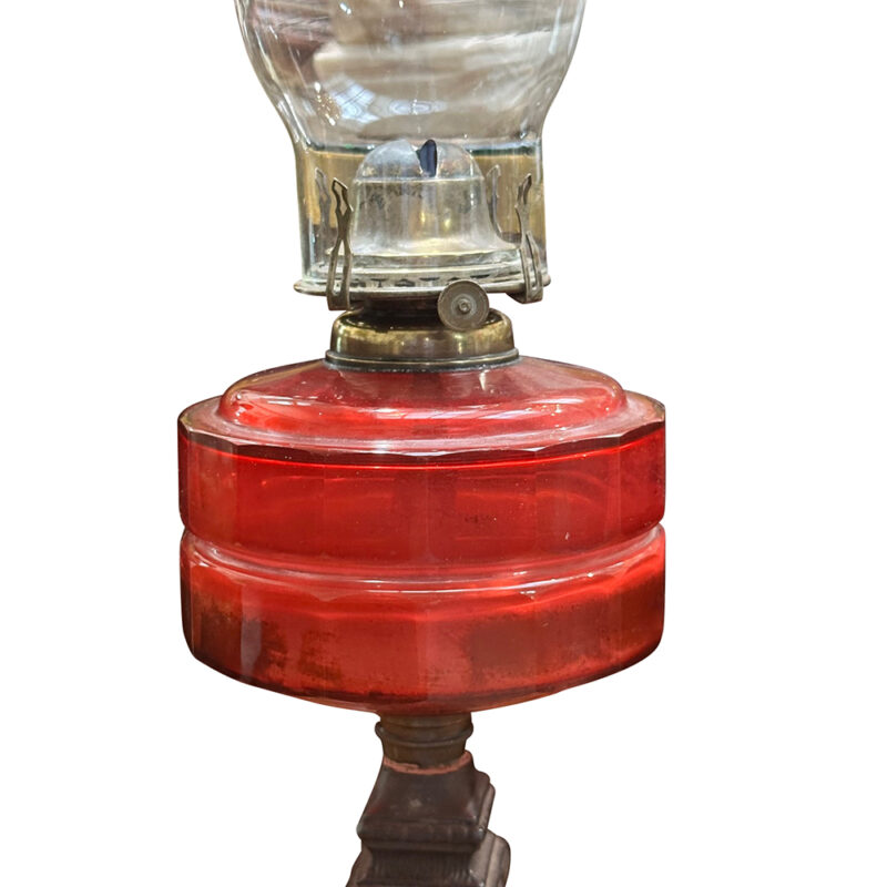 ruby glass banquet lamp detail