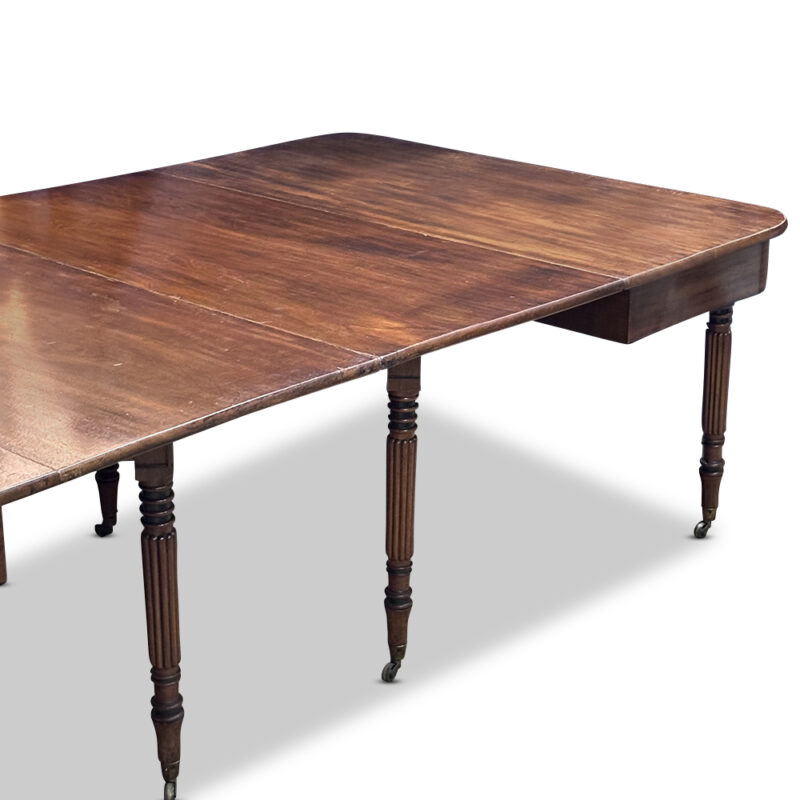 Georgian drop leaf dining table