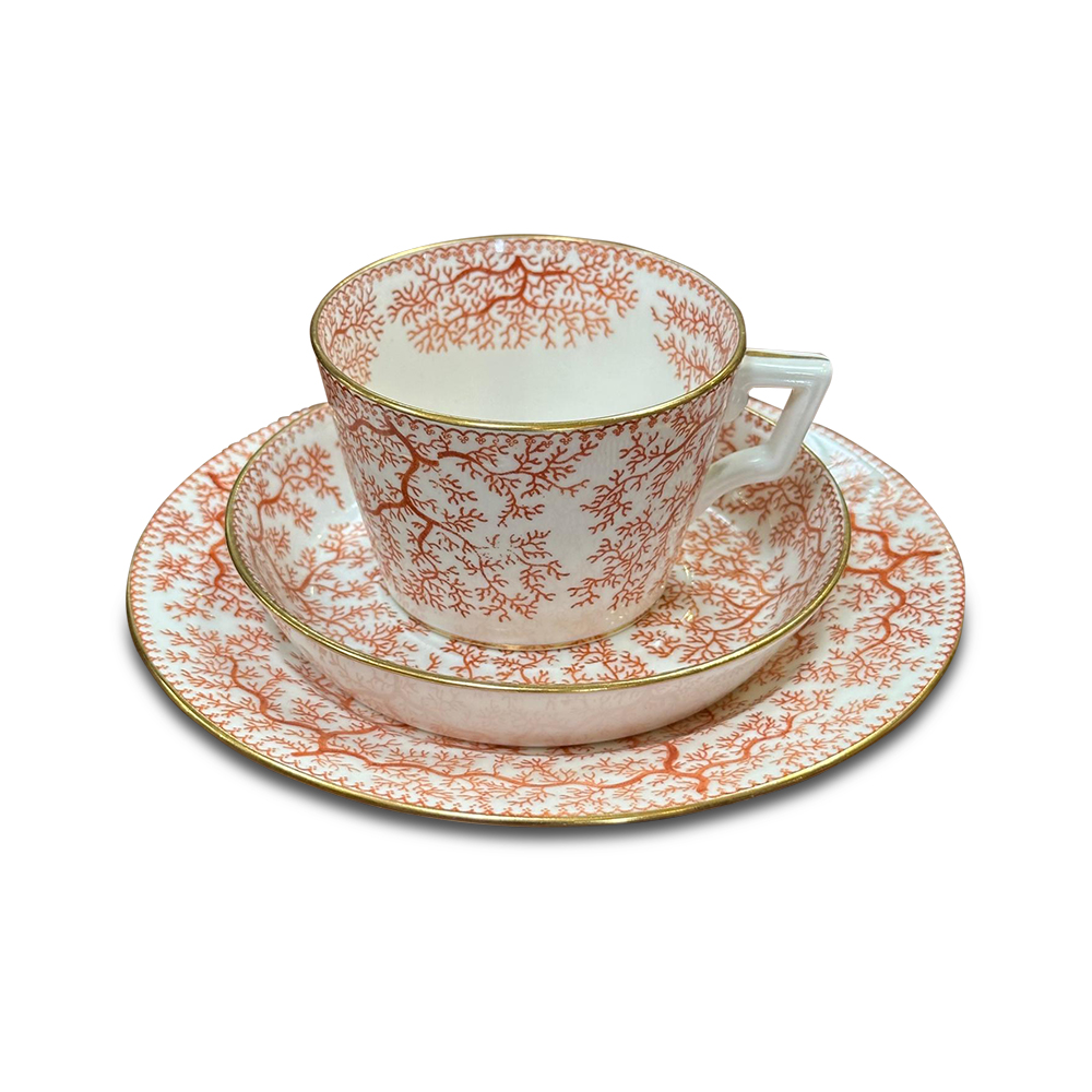 Minton 4 setting tea set cup