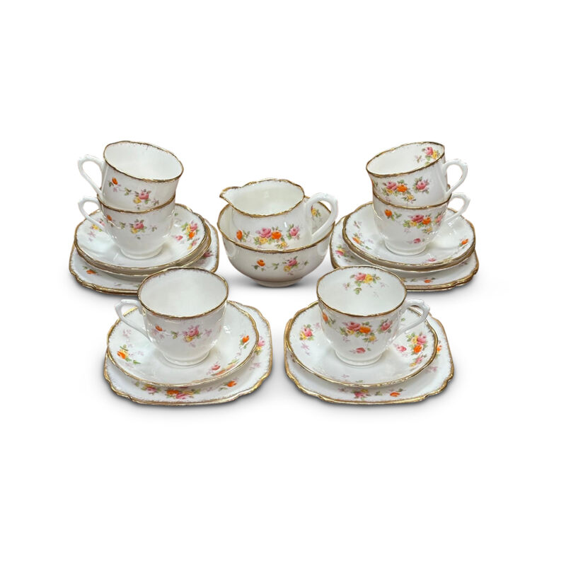 Royal Doulton 20 piece tea set