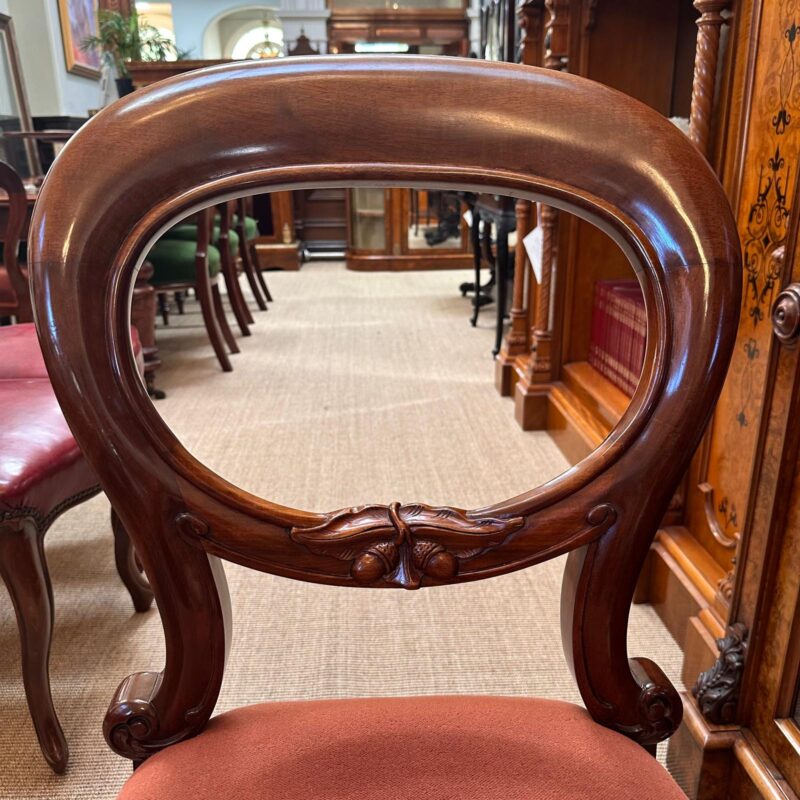 Set 6 english mahogany chairs with acorn splat back